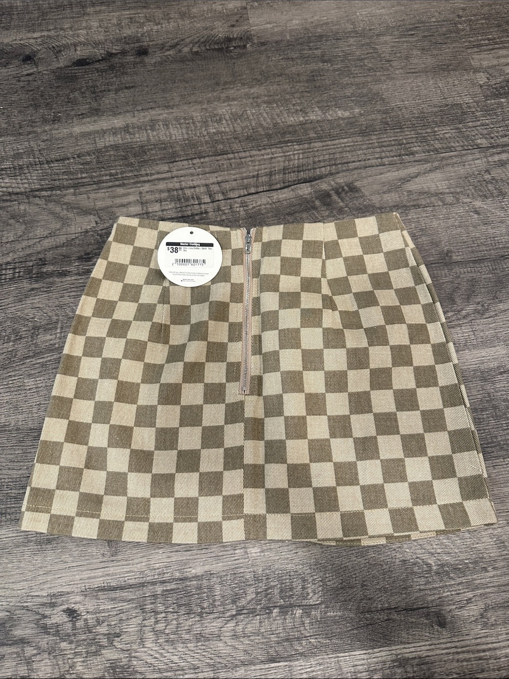 Checkerboard Mini Skirt in Beige and Cream by Nasty Gal - Picture 2 of 2